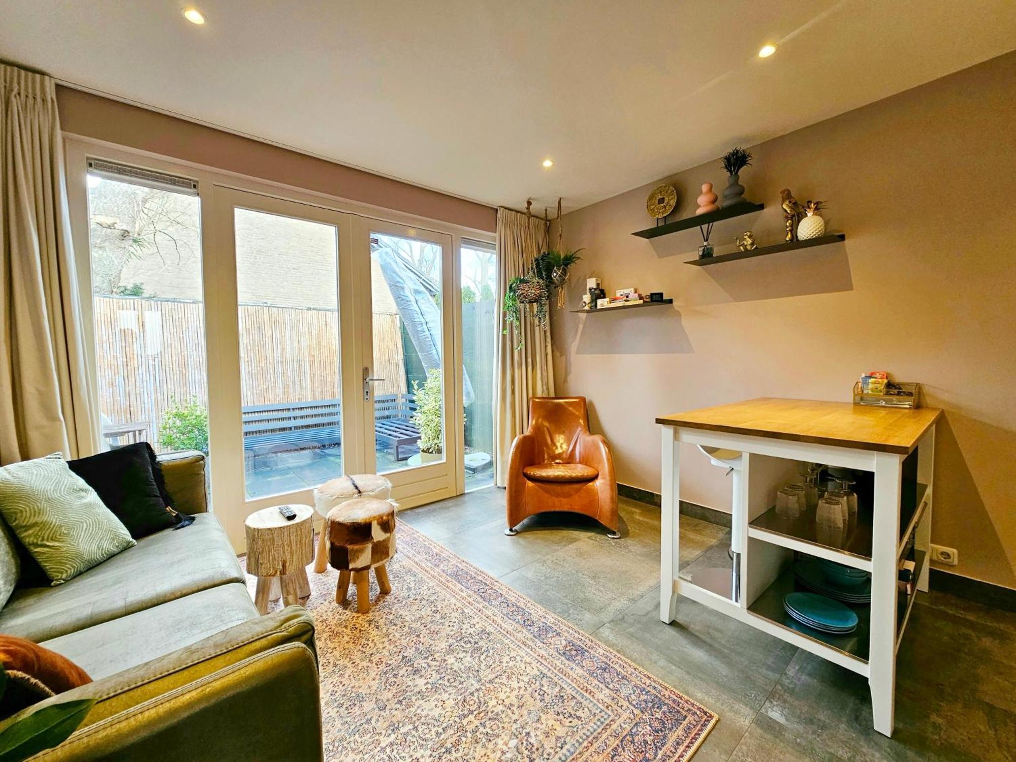 Holiday home At I Free Parking & Airco *